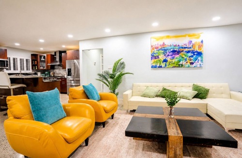 North Central Hollywood House | Tiki Oasis with outside kitchen Game Room Fire Pit 4BR Retreat Pool