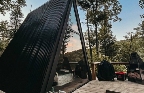 Fleetwood Cabin | Tiny AF: A-Frame: Creek + Views + Privacy!