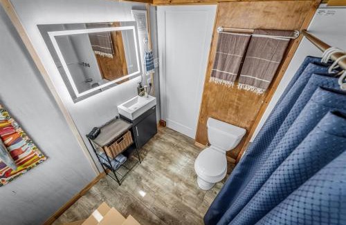 Mentone Ski Chalet | Tiny Cub House with Fast WiFi and Dog Friendly