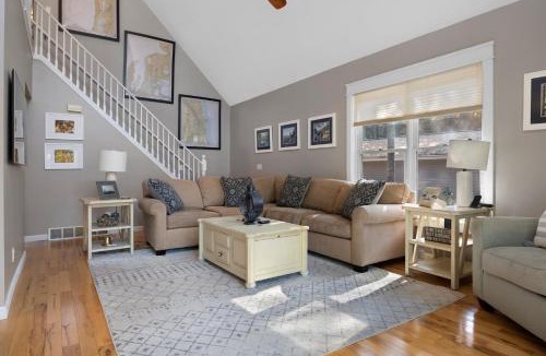 Rapid City House | Torch River Retreat 3bdr Home w Dock Minutes to the Sandbar 2813