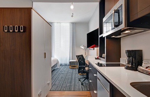 Downtown Cincinnati Hotel | TownePlace Suites by Marriott Cincinnati Downtown