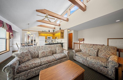 Lake Tansi House | Trade Traffic for Trails in Crossville