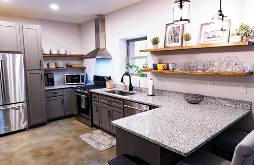 Spring City House | Tranquil barndominium house in charming Spring City
