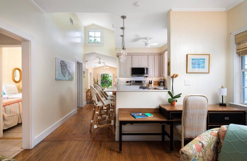 Midtown House | Tranquil Beauty-Private Pool - Outside Lanai-Beaches Nearby