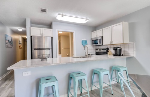 Miramar Beach Condo | Trendy condo with full kitchen, shared pool, and easy beach access