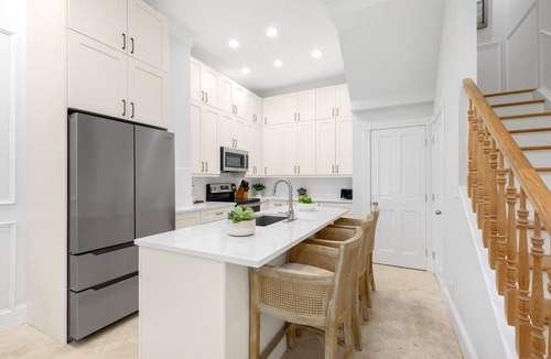 Truman Annex House | TROPICAL FRONT ~ Remodeled 2 BR, 2.5 Ba w/Parking in Perfect Location!