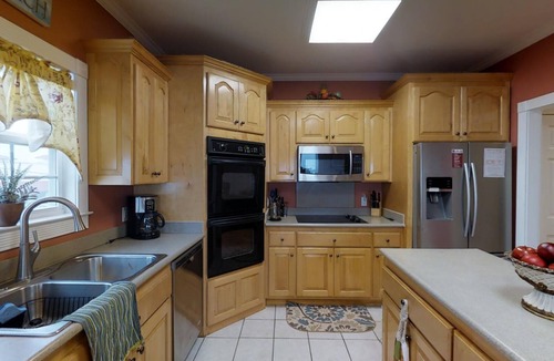 Cherry Grove Beach House | True Oceanfront 7 Suites Private Pool Sleeps 24 Anderson Cottage