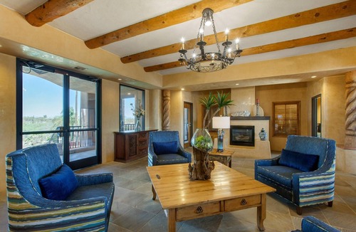 Oracle Foothills Estates Hotel | Tucson's Serene Family Oasis