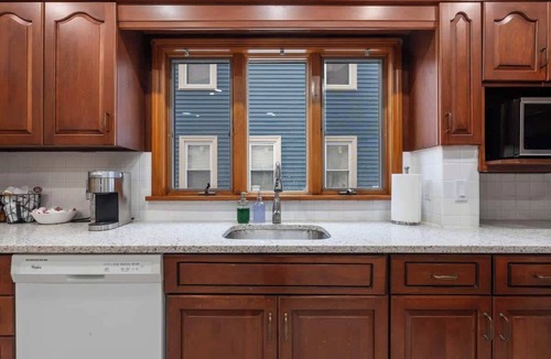 South Medford Condo | Tufts 2 Bed + Office & Free Parking