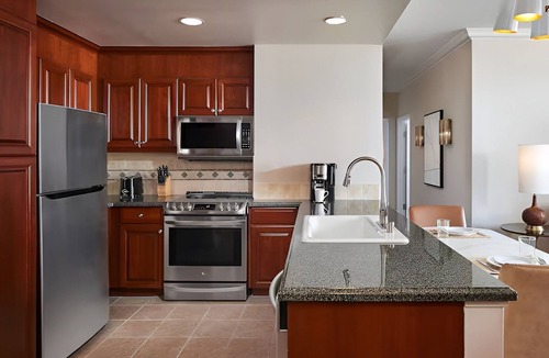 Las Vegas Hotel | Turn Your Travel Plans Into Unforgettable Experiences Here! Outdoor Pool!