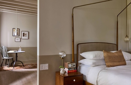 Fishtown Hotel | Two 1 Bedroom Suites at Anna & Bel – Elegant Touches & Walkable Location