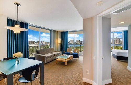 Sunny Isles Beach Hotel | Two-Bedroom Marenas Bayfront Apartment