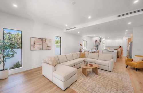 Harbordale House | Two Townhouses/Heated Pools/Centrally Located/Malibu Key