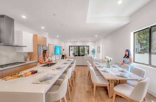 Harbordale House | Two Townhouses/Heated Pools/Centrally Located/Malibu Key
