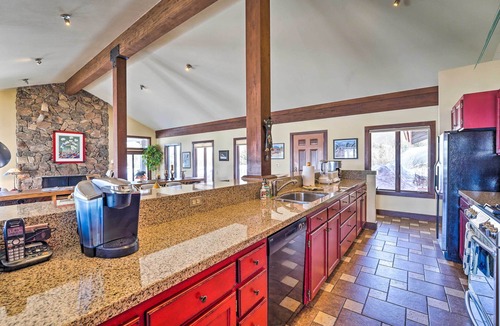 Sun Valley House | Unique Mountain Escape w/2 Decks < 2 Mi to Skiing