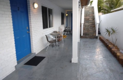 East Fort Lauderdale Villa | UNIT 3 LAUDERDALE BY THE SEA Updated Two Bedrm/1st floor 200+- steps to beach