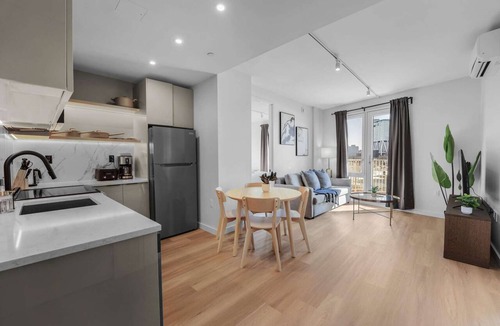 Greenpoint Apartment | Upscale 2BR Brooklyn Apartment | Greenpoint