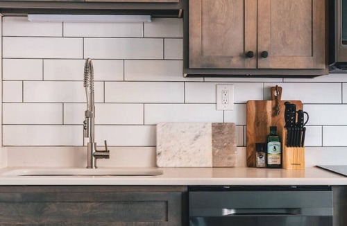 Old City Apartment | Urban Loft ≫ Corner of Downtown & Old City ≪
