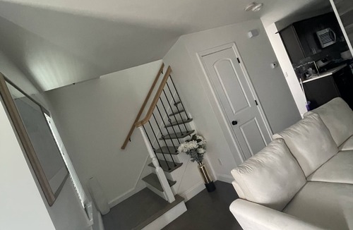Fall River Apartment | Vacational Home