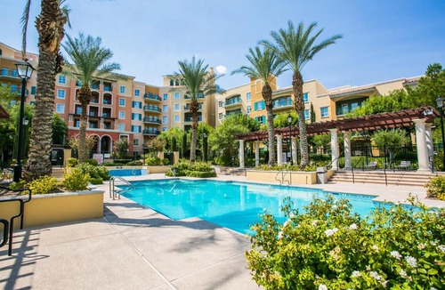 Lake Las Vegas Apartment | Viera One-Bedroom Apartment #630