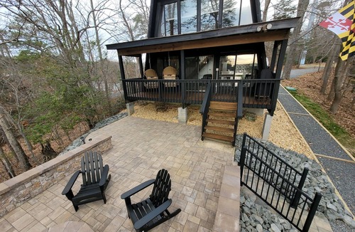 Lusby Cabin | Vintage Waterfront A Frame- Hideaway On The Bay