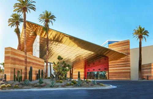 Las Vegas Resort | Virgin Hotels Las Vegas, Curio Collection by Hilton