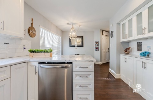 Holiday Isle House | Vitamin Sea 0.6 miles to beach, monthly discount