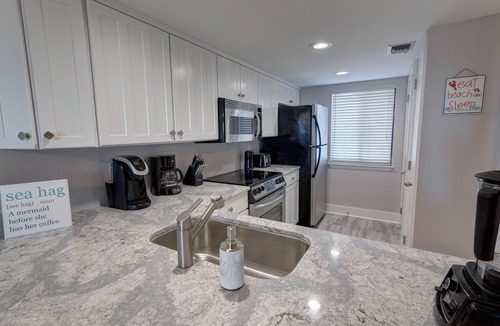 Seagrove Beach House | Walton Dunes 7, Beachfront, Private Beach. 2 Chair/1 Umbrella Set up Included.