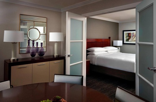 Dulles Hotel | Washington Dulles Airport Marriott