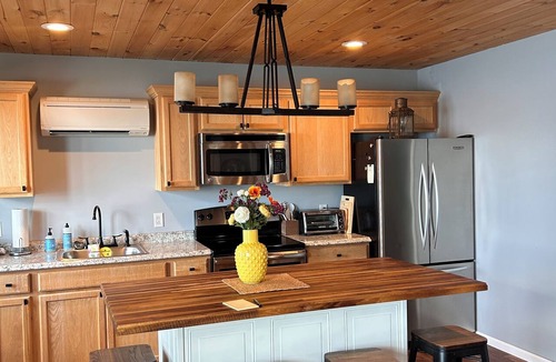 Franklin County Cottage | Waterfront 3BR with A/C, Boat Launch & Amazing Sunsets at Sunset Villa