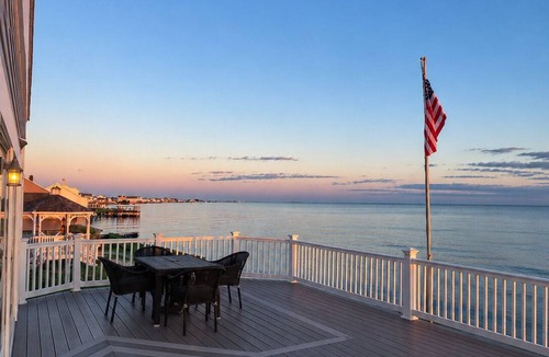 Fortescue House | Waterfront Delaware Bay Escape