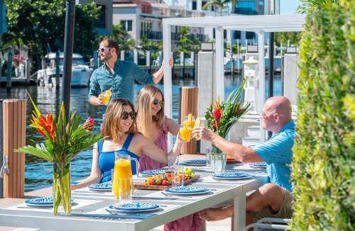 Coral Ridge House | Waterfront Heated pool Dock Access Your Own Resort SaltAire Key RESlDENCES