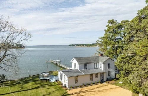 Windmill Point House | Waterfront Hot Tub Beach Dock Kayaks
