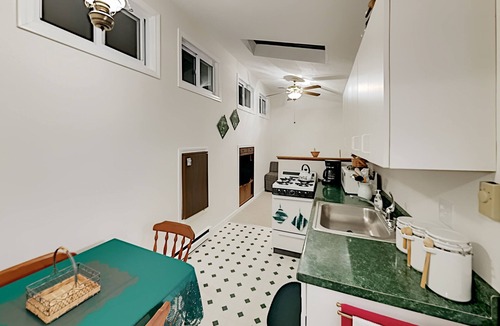 Sullivan House | Waterfront Retreat on Maine’s Coast | Pet-Friendly | Private + Guest Suite