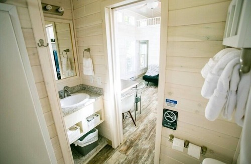 Steele Creek Cabin | Waterview 2 Bed Cabin #26