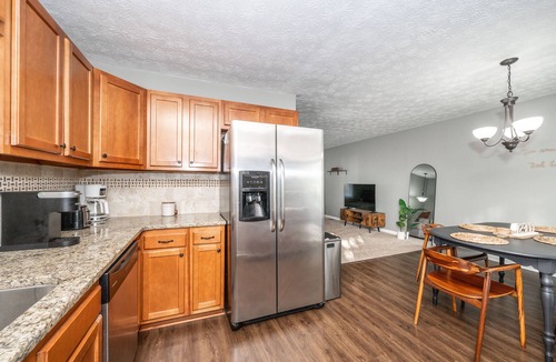 Elsmere House | Welcome Home! Lovely 3 BDR Just ½ Hour to Cinci or Ark Encounter