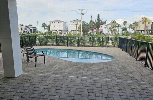 Mid Island House | Welcome to Palmetto Paradise featuring a private pool! - 5350 Palmetto