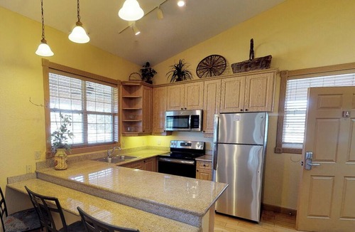 River Ranch Cabin | Westgate River Ranch 2BR Cabin + Waterpark