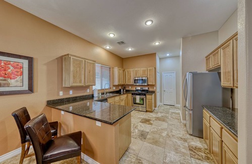 Silverado Ranch House | Why stay in the confinement of a hotel,when you can stay in this Las Vegas oasis
