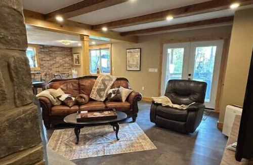 Hostetter Apartment | Wilderness Hideout