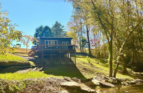 Baxter Cabin | Window Cliff Waterfall Cabin