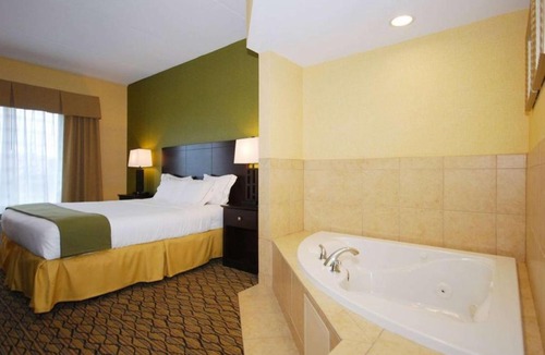 Kittanning Hotel | Wingate by Wyndham Kittanning
