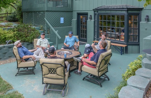 Fairview Cottage | Wintersun Cottage, Disc Golf Mecca, 2 Pvt Courses, 4 mi trails, A'ville 20 min