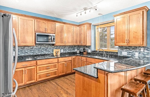 Webster House | Wonderful home in prime Rosemount location.
