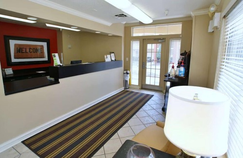 Nashville Hotel | Wonderful Room in Music City