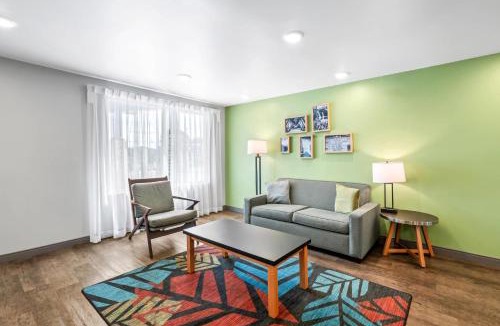 Winston - Salem Hotel | WoodSpring Suites Winston-Salem near Hanes Mall