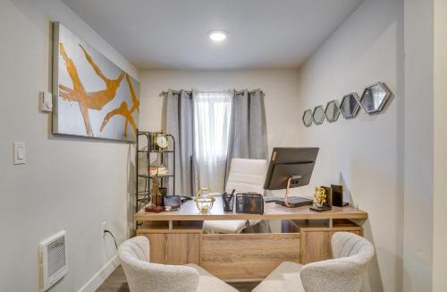 Hilltop House | Work & Explore Downtown Tacoma! Convenient Condo