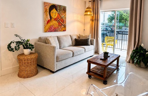 Wynwood Art District Apartment | Wynwood Charm, at the Heart of the Art!