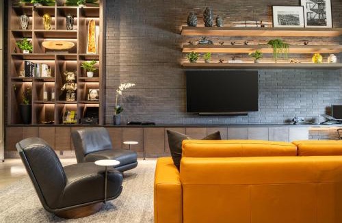 Wynwood Art District House | Wynwood Condo, Walk to Restaurants & Nightclubs!