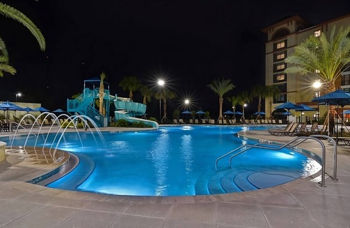 Florida Central Atlantic Coast Hotel | Your Home in Sunshine State! Pet-friendly, Kitchenette, Swimming Pool!
